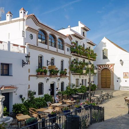 Posada La Plaza Canillas de Albaida Exterior foto