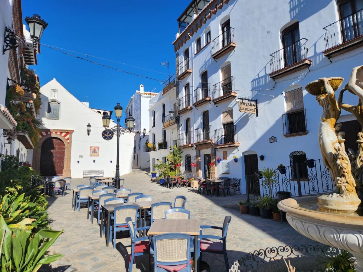 Posada La Plaza Canillas de Albaida Exterior foto
